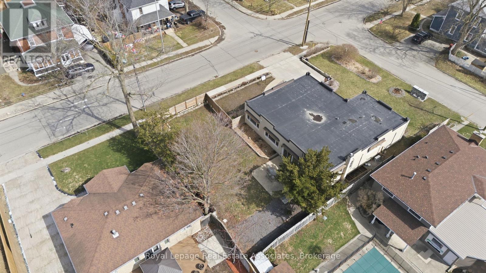 56 King Street, Halton Hills, ON - With View