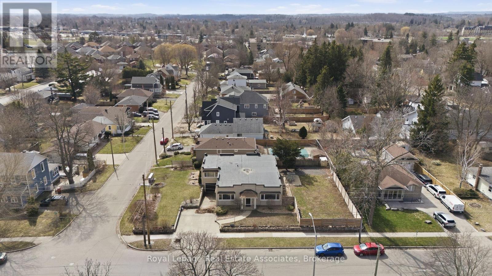 56 King Street, Halton Hills, ON - Outdoor With View