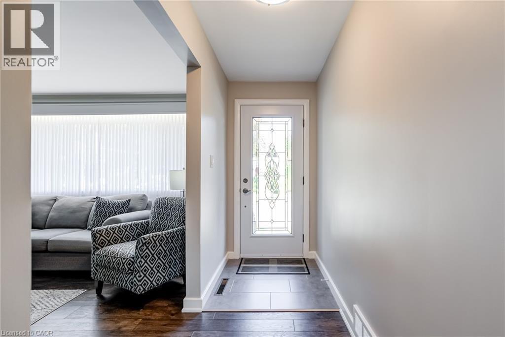5 Albert Street E, Alliston, ON - Indoor Photo Showing Other Room
