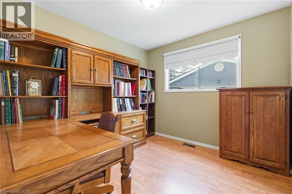 106 Shea Crescent, Kitchener, ON - Indoor Photo Showing Office