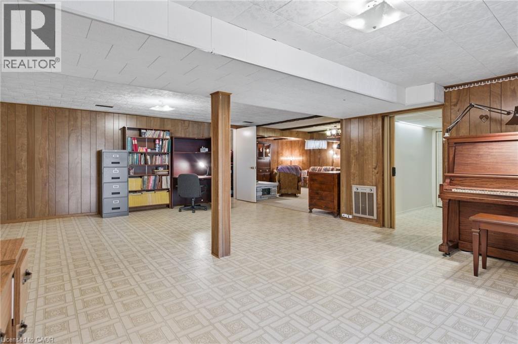 106 Shea Crescent, Kitchener, ON - Indoor