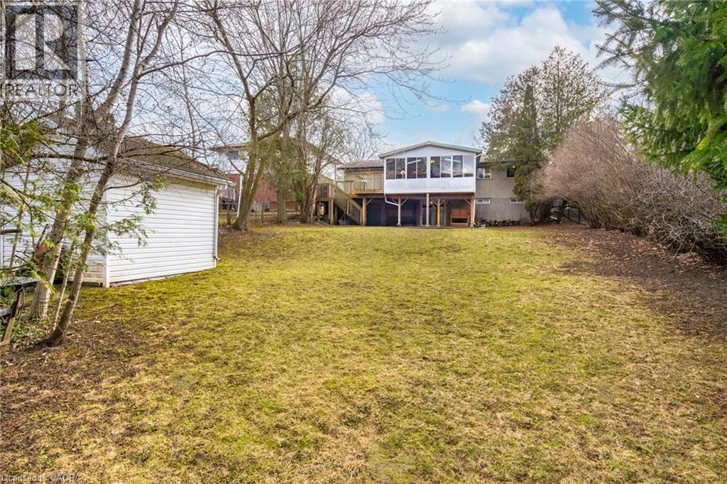 106 Shea Crescent, Kitchener, ON - Outdoor