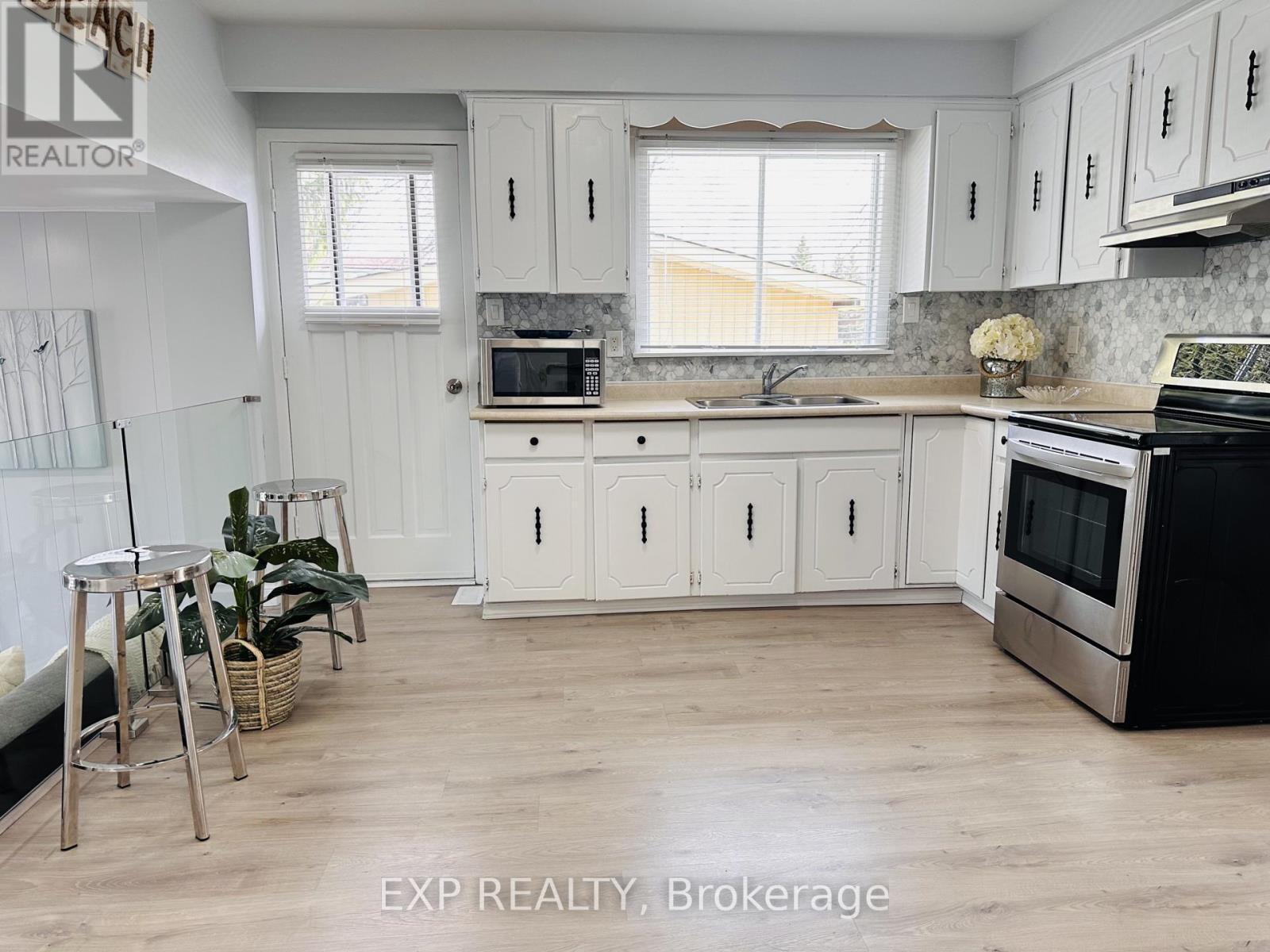 25 Turtle Path, Ramara, ON - Indoor Photo Showing Kitchen With Double Sink