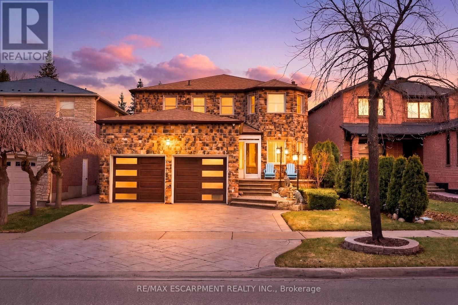 286 Winfield Terrace, Mississauga, ON - Outdoor