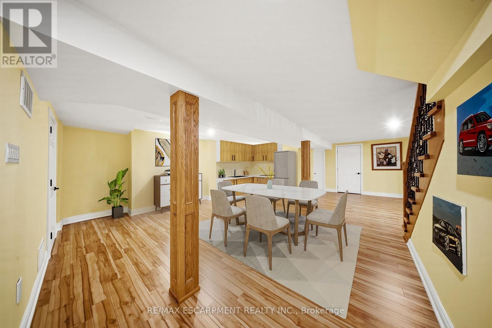 286 Winfield Terrace, Mississauga, ON - Indoor Photo Showing Dining Room