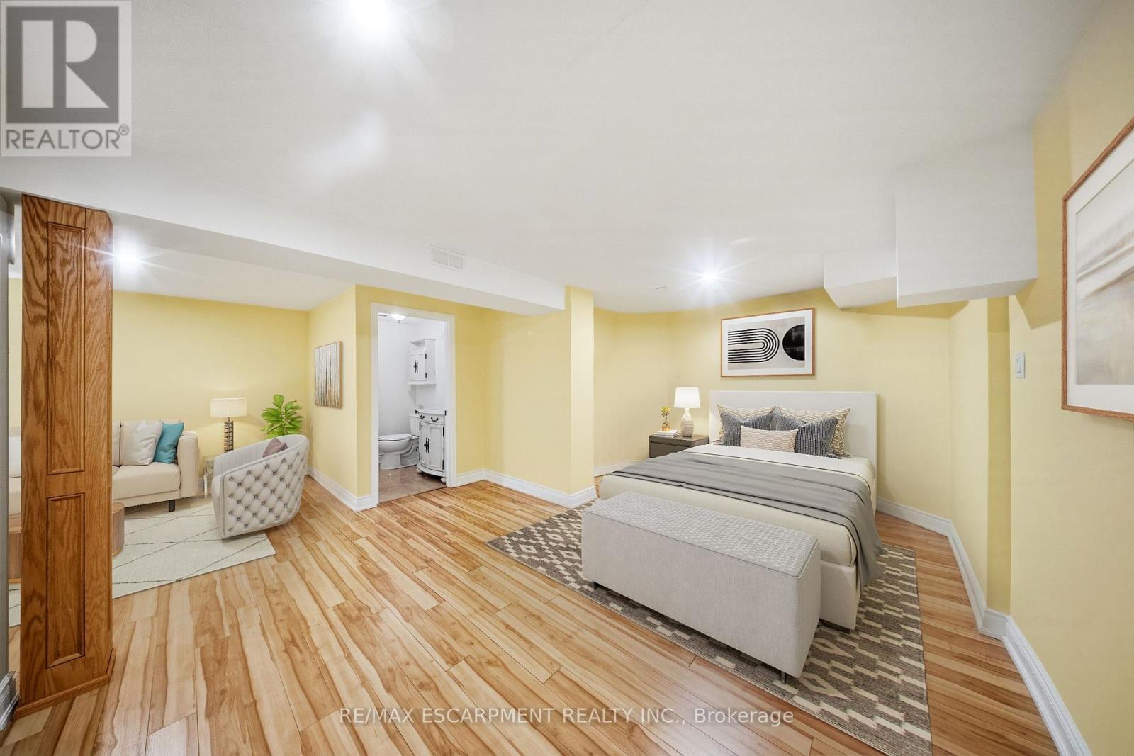 286 Winfield Terrace, Mississauga, ON - Indoor