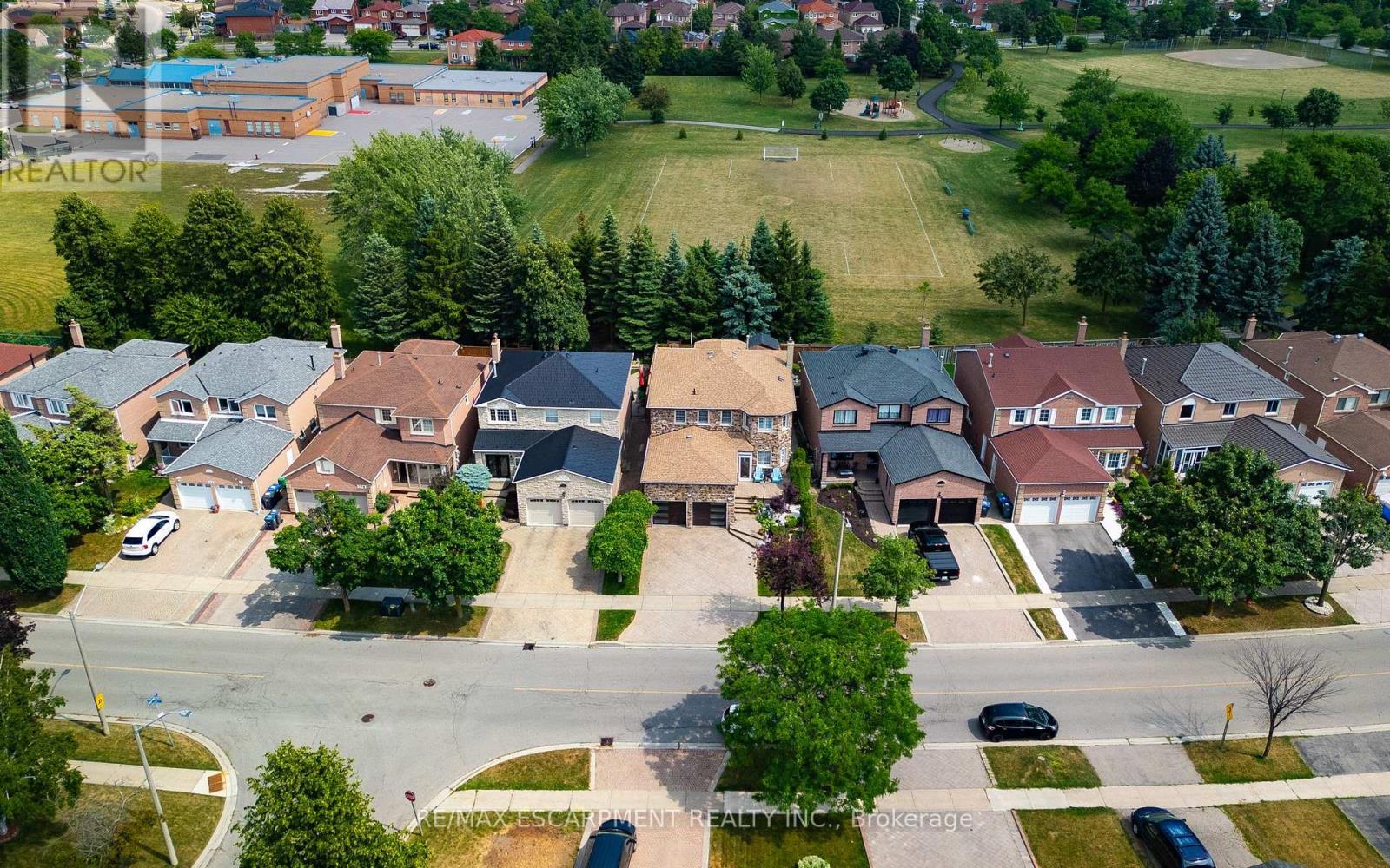 286 Winfield Terrace, Mississauga, ON - Outdoor