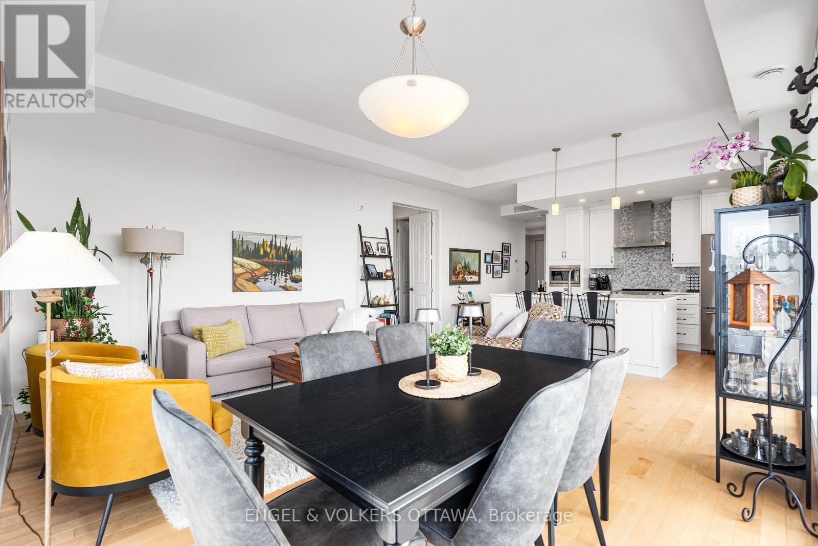 402 - 110 Cortile Private, Ottawa, ON - Indoor Photo Showing Dining Room