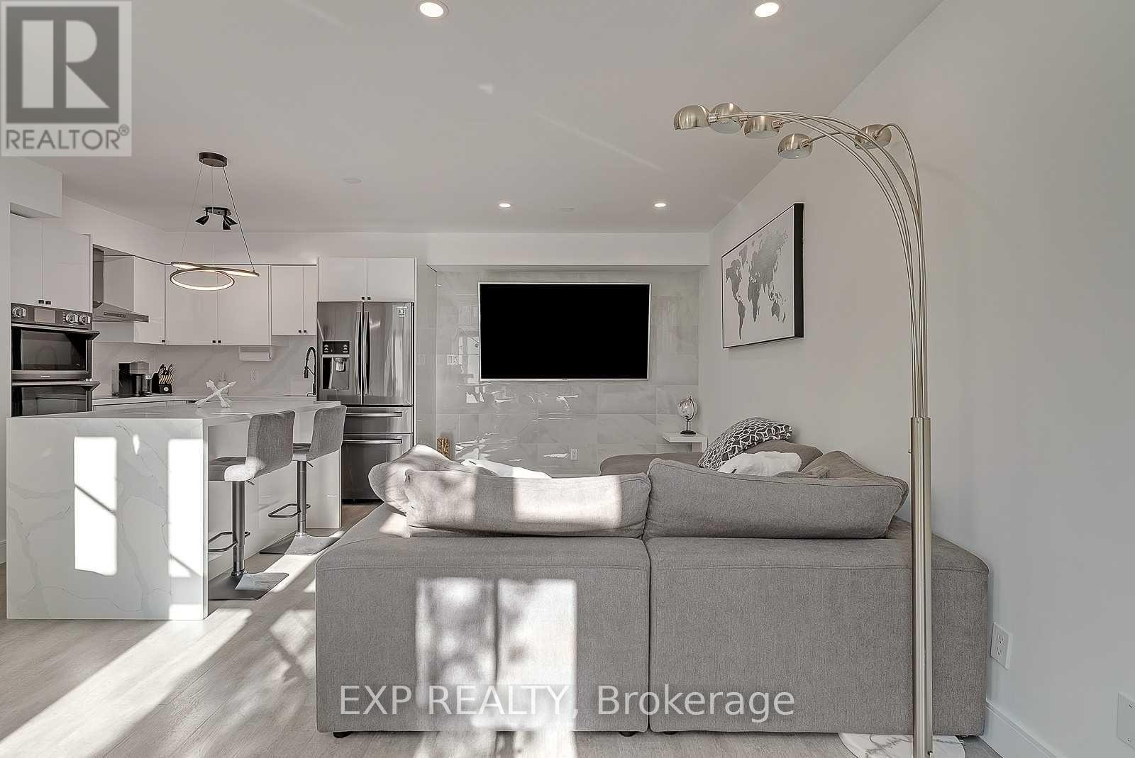 1111 - 50 East Liberty Street, Toronto, ON - Indoor