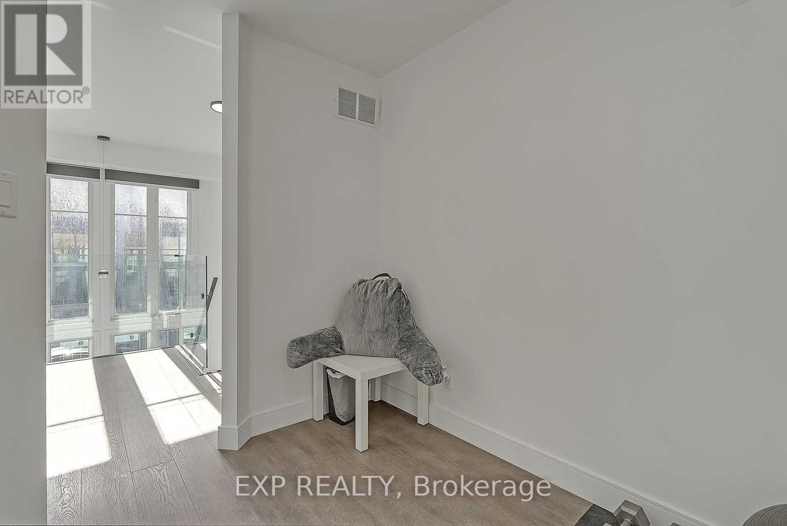 Den - 1111 - 50 East Liberty Street, Toronto, ON - Indoor Photo Showing Other Room