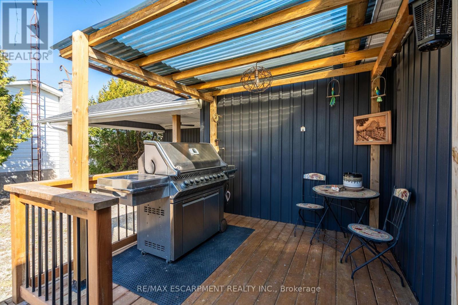 53 Third Road E, Hamilton, ON - Outdoor With Deck Patio Veranda