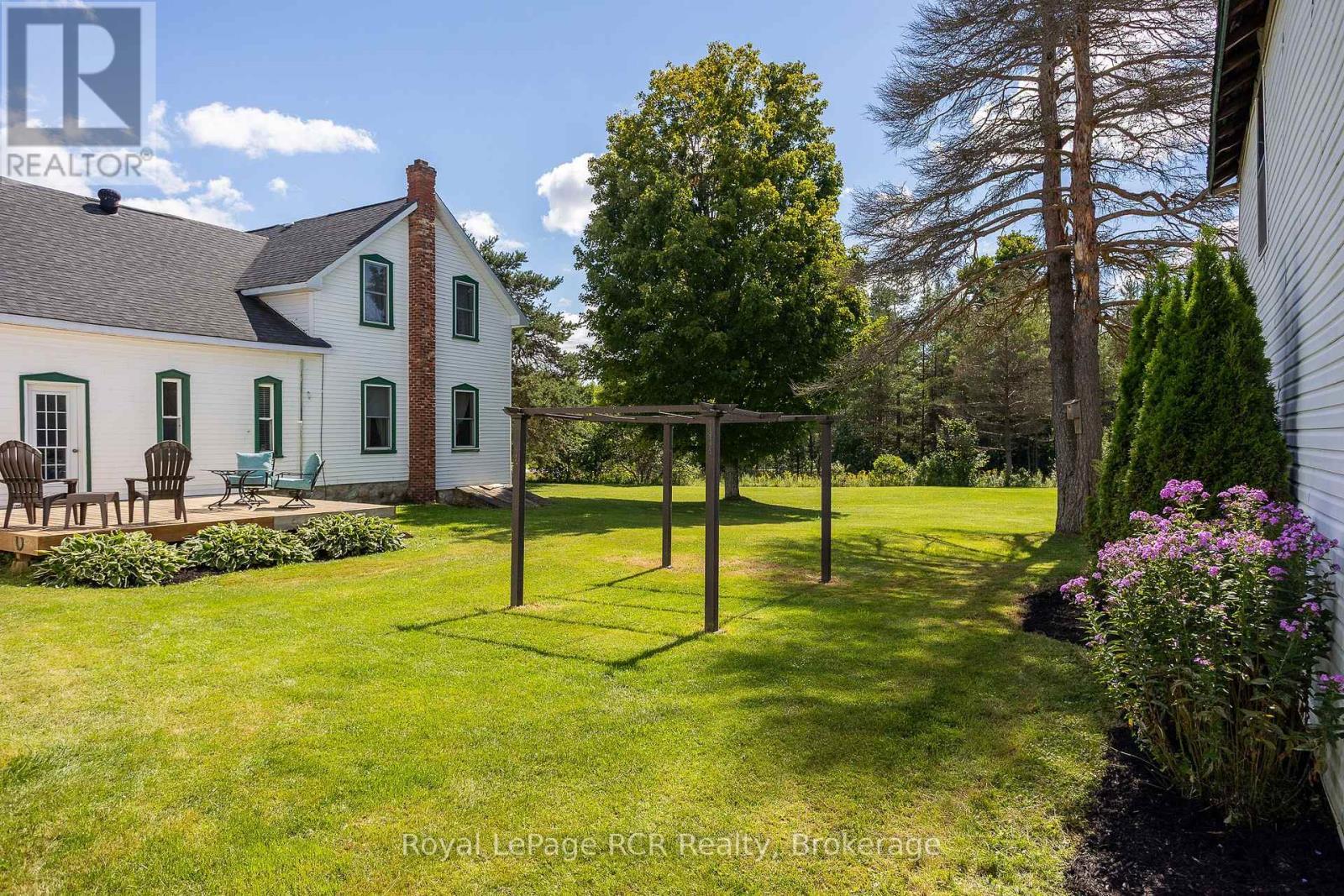 580283 Sideroad 60, Chatsworth, ON - Outdoor