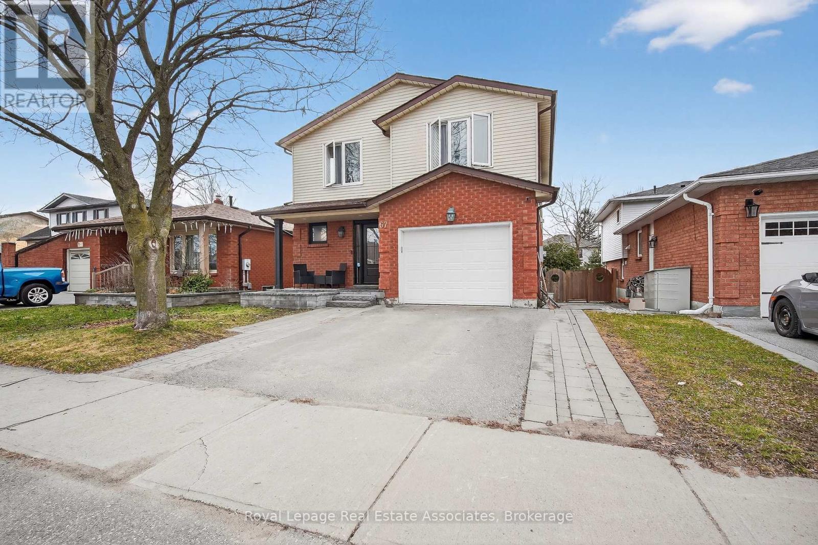 67 Beechnut Crescent, Clarington, ON - Outdoor