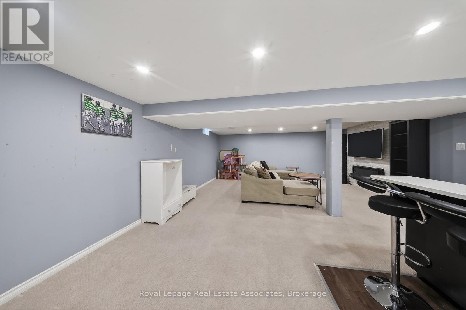 67 Beechnut Crescent, Clarington, ON - Indoor