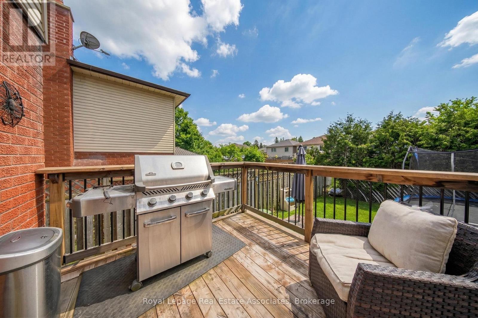 67 Beechnut Crescent, Clarington, ON - Outdoor With Deck Patio Veranda With Exterior