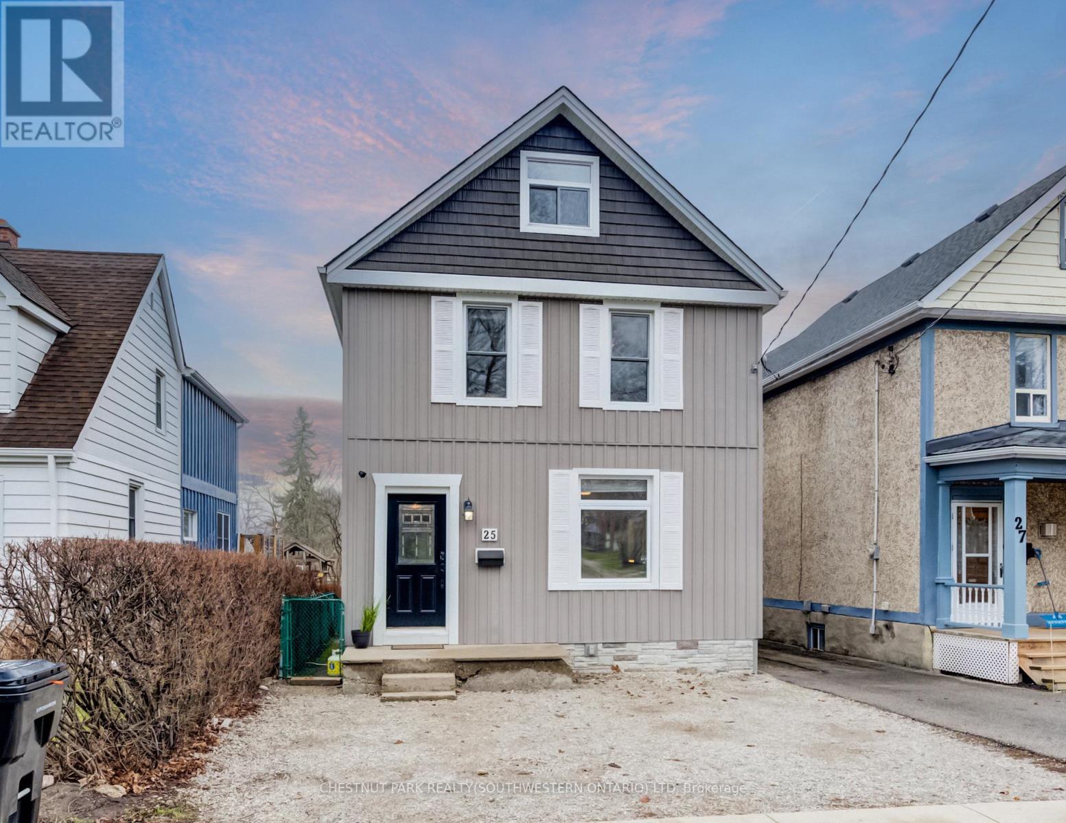 25 John Street, Cambridge, ON - Outdoor