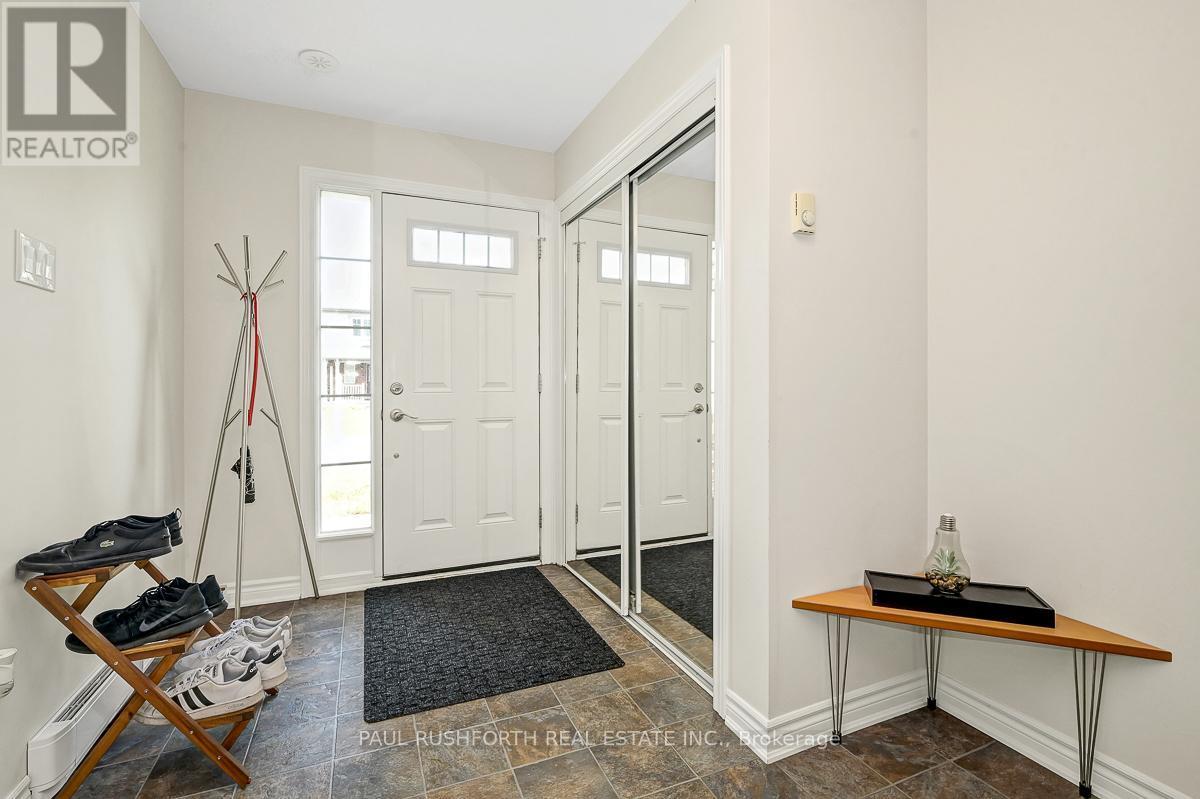 Entry - 103 Eclipse Crescent, Ottawa, ON - Indoor Photo Showing Other Room
