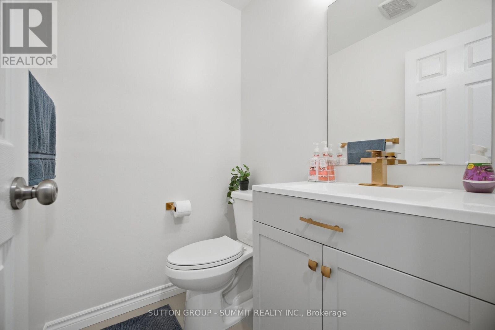 5387 Flatford Road, Mississauga, ON - Indoor Photo Showing Bathroom