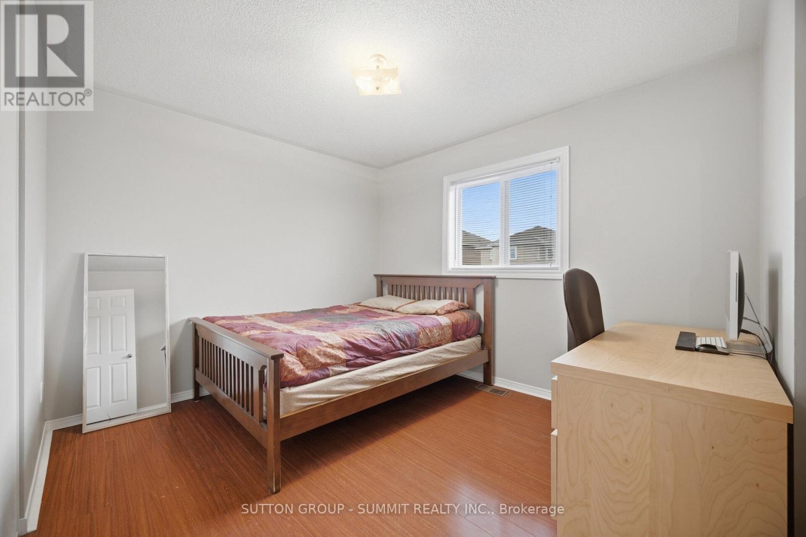 5387 Flatford Road, Mississauga, ON - Indoor Photo Showing Bedroom