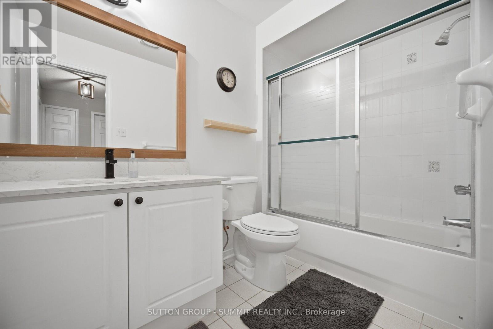 5387 Flatford Road, Mississauga, ON - Indoor Photo Showing Bathroom