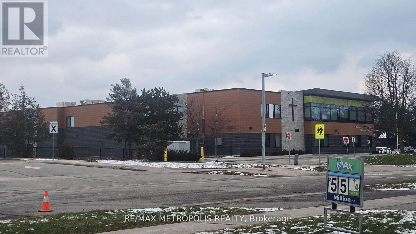 10 - 261 Michael Boulevard, Whitby, ON