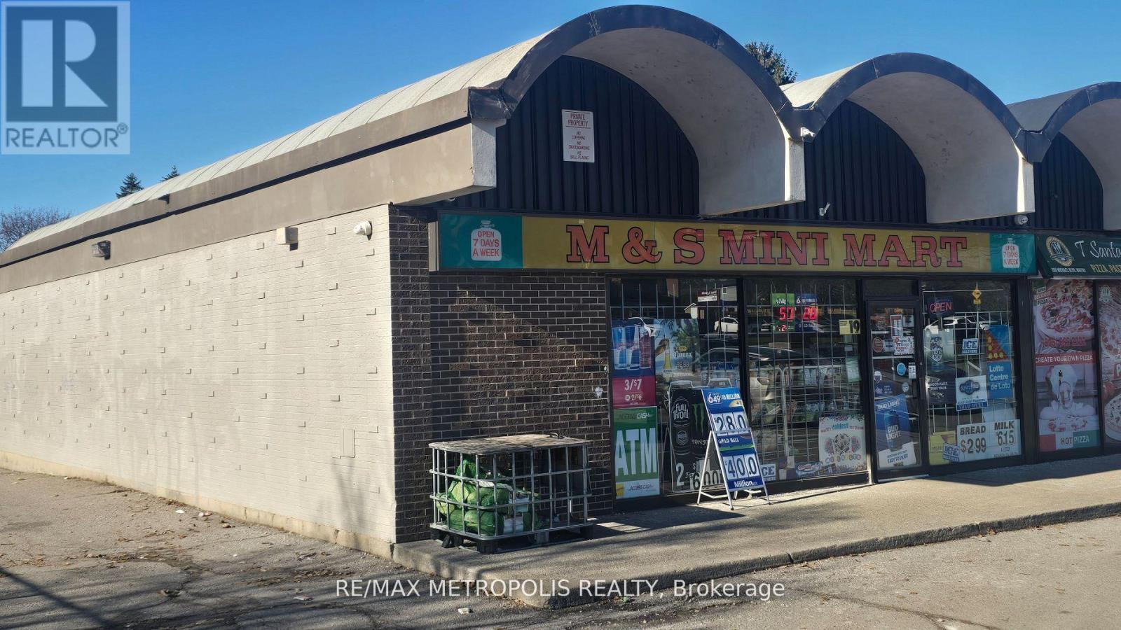 10 - 261 Michael Boulevard, Whitby, ON