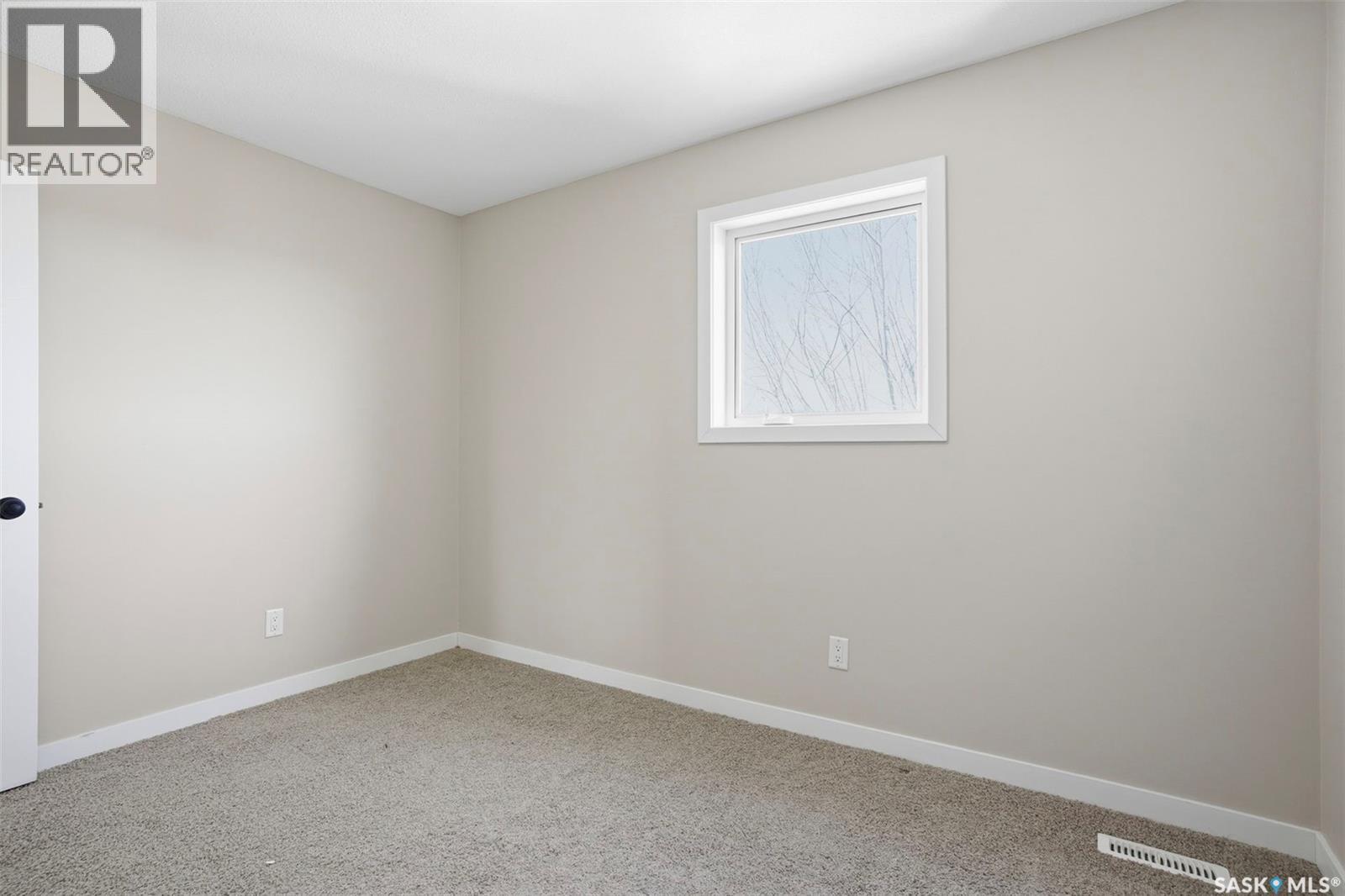 135 Brainerd Crescent, Saskatoon, SK - Indoor Photo Showing Other Room