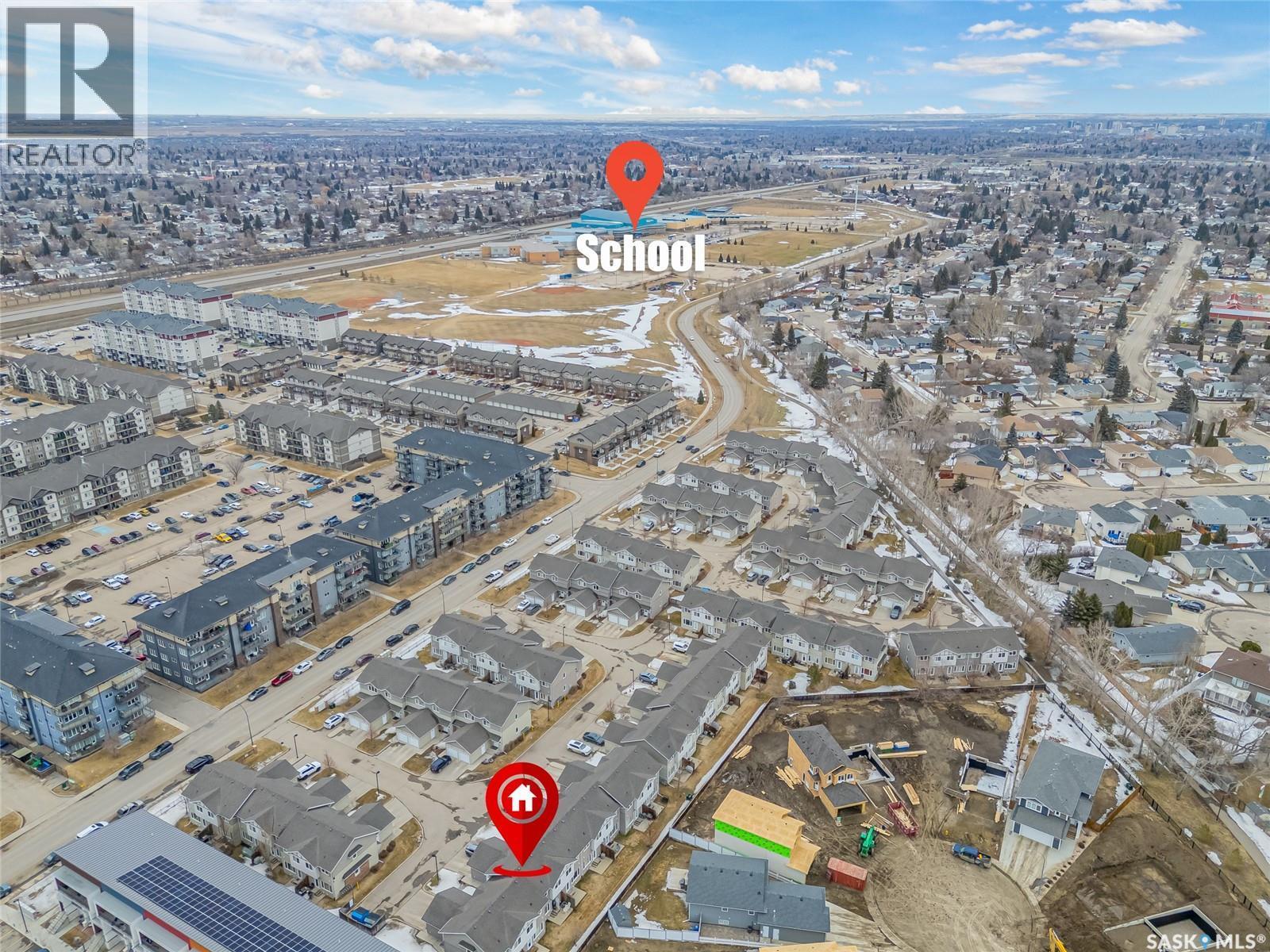 1406 715 Hart Road, Saskatoon, SK - Outdoor With View