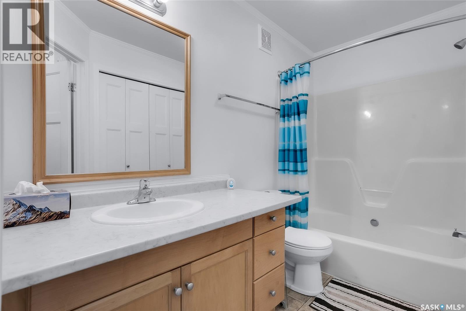 1406 715 Hart Road, Saskatoon, SK - Indoor Photo Showing Bathroom