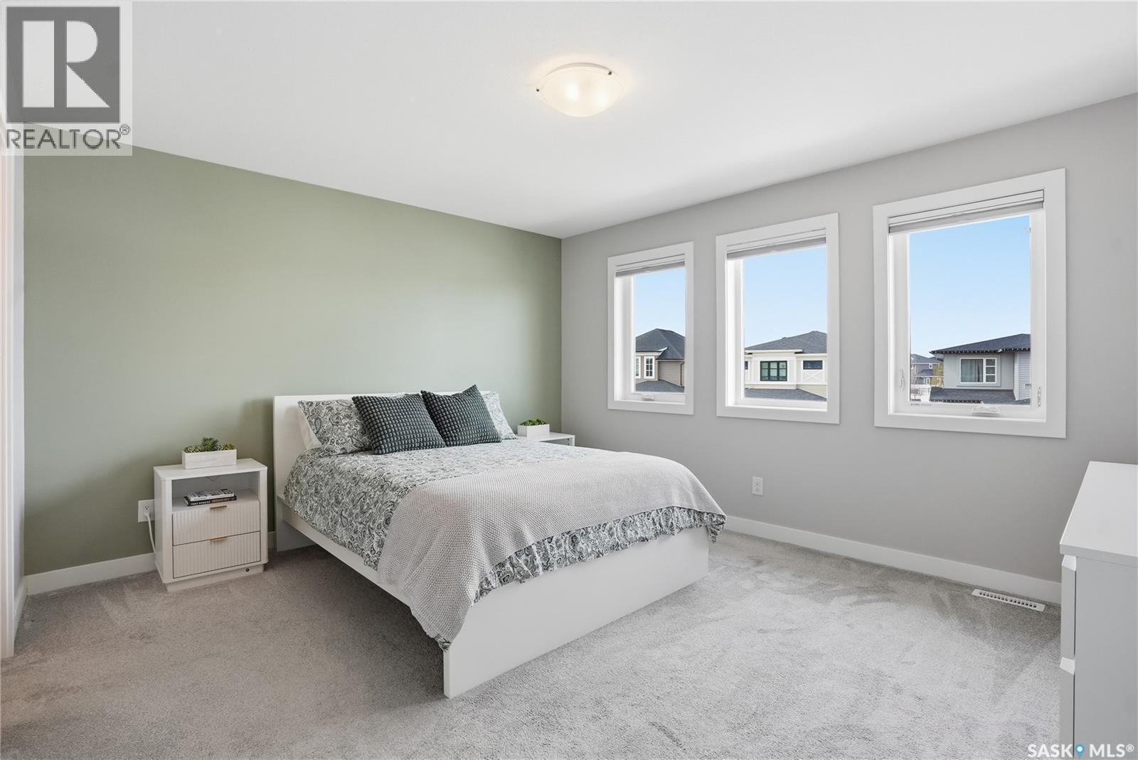 335 Secord Way, Saskatoon, SK - Indoor Photo Showing Bedroom