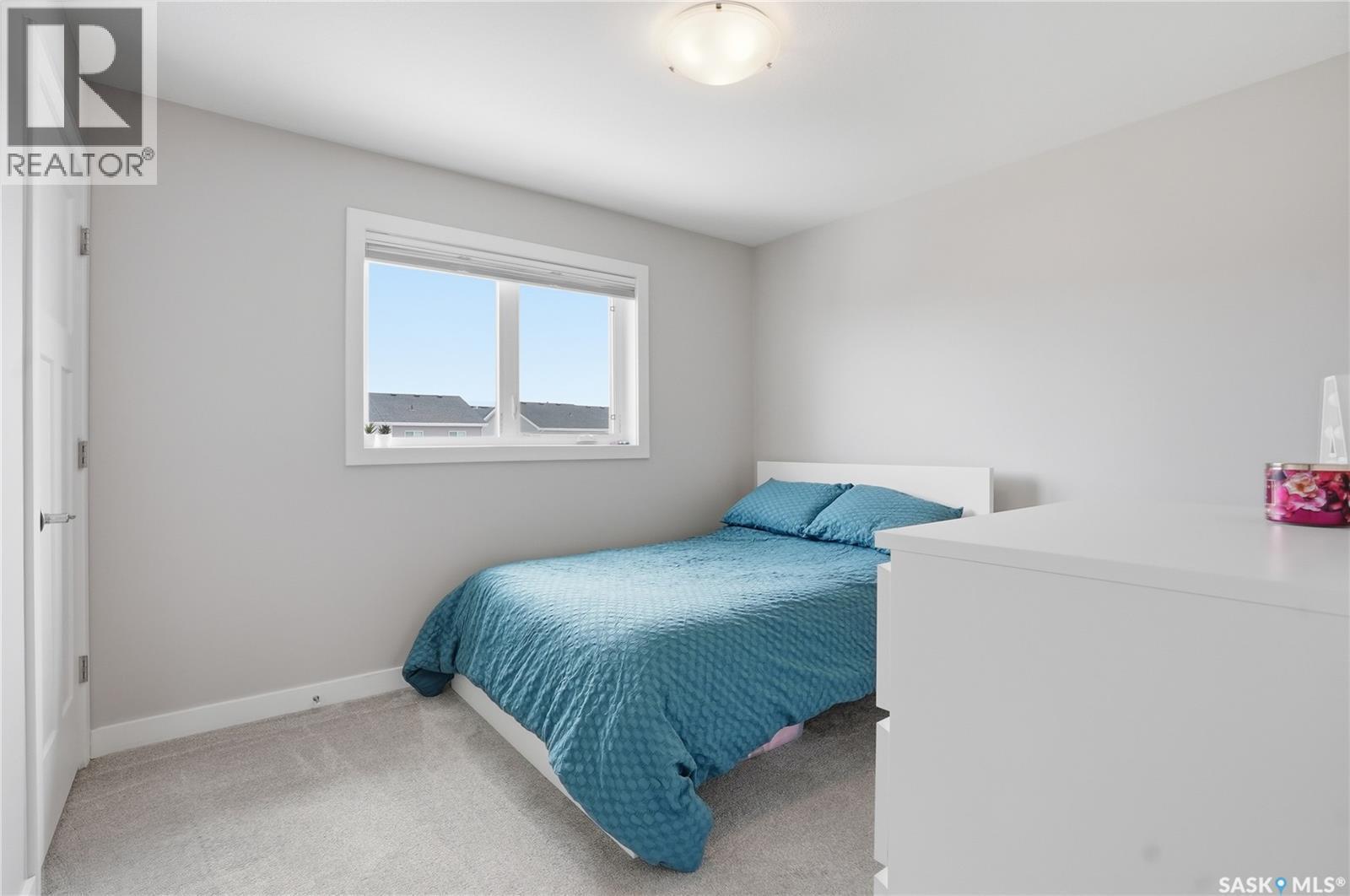 335 Secord Way, Saskatoon, SK - Indoor Photo Showing Bedroom