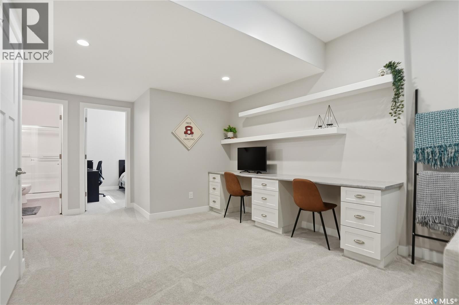 335 Secord Way, Saskatoon, SK - Indoor Photo Showing Other Room