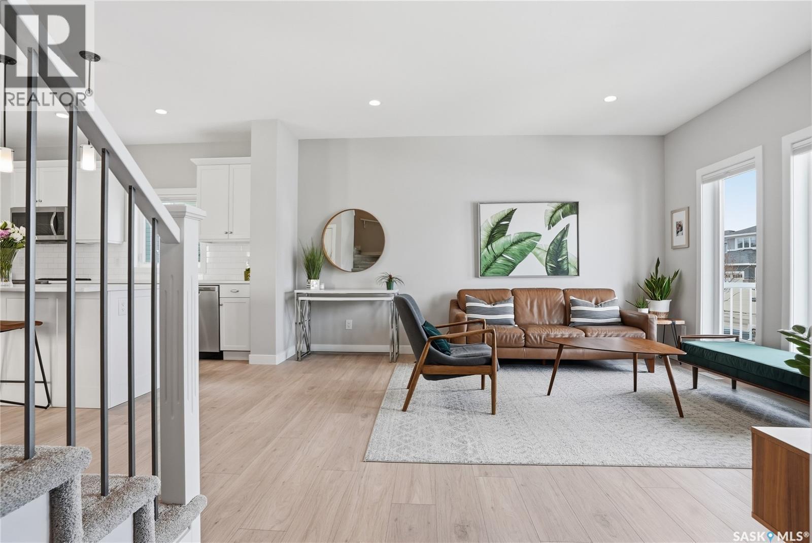 335 Secord Way, Saskatoon, SK - Indoor