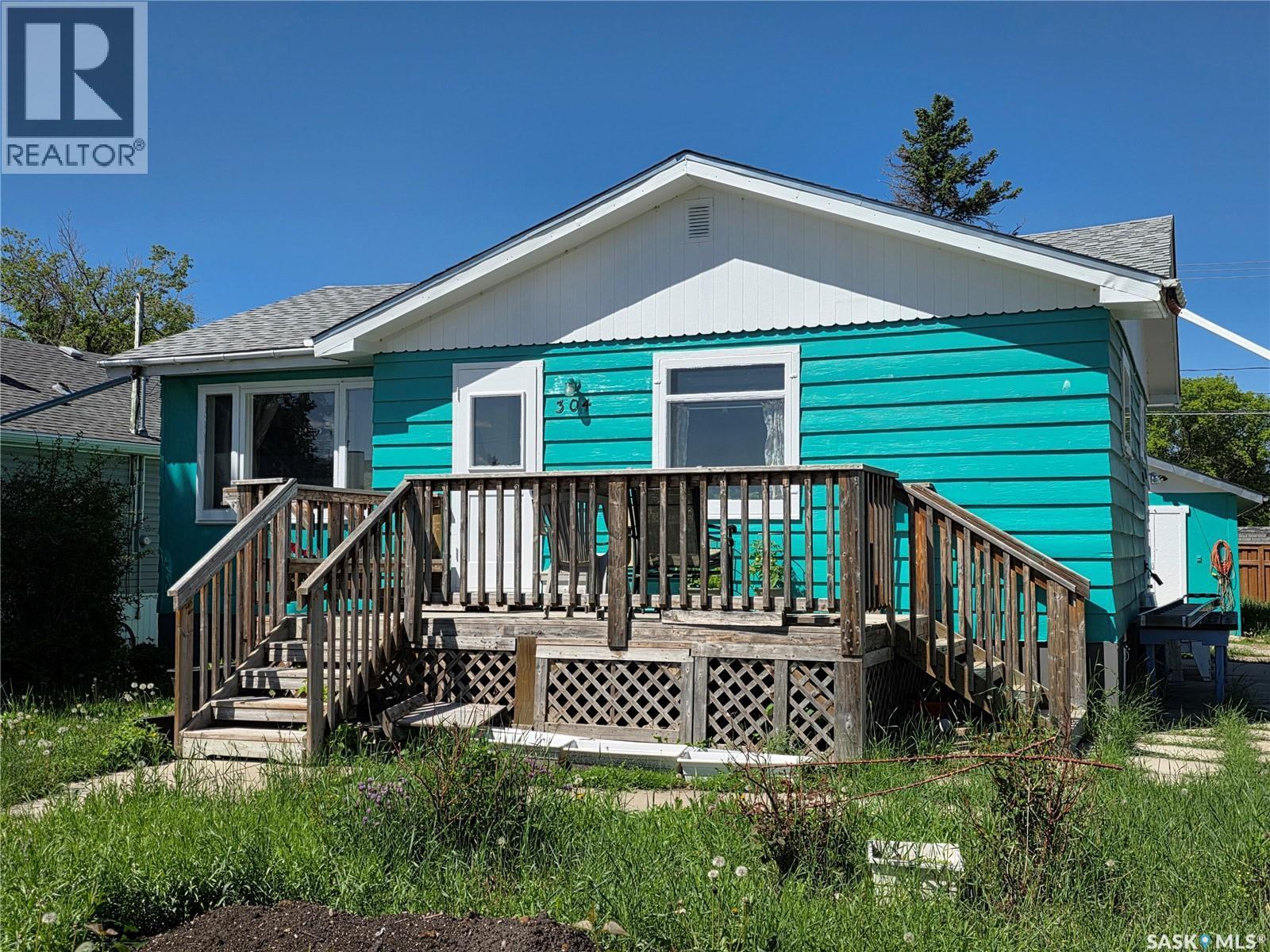 304 7Th Avenue Se, Swift Current, SK