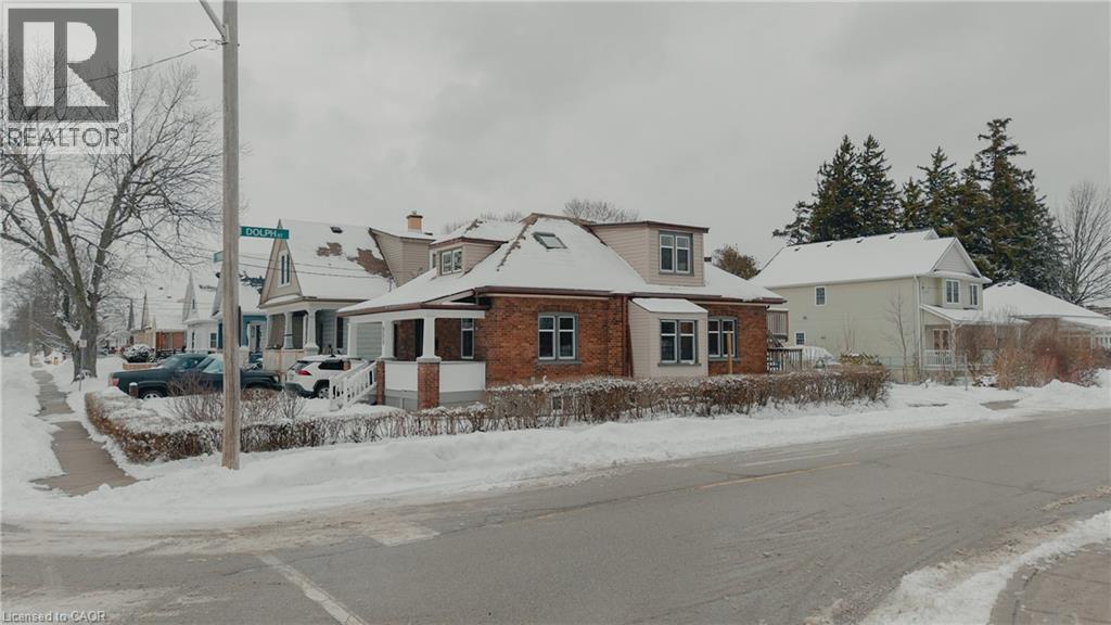 999 Vine Street, Cambridge, ON - Outdoor