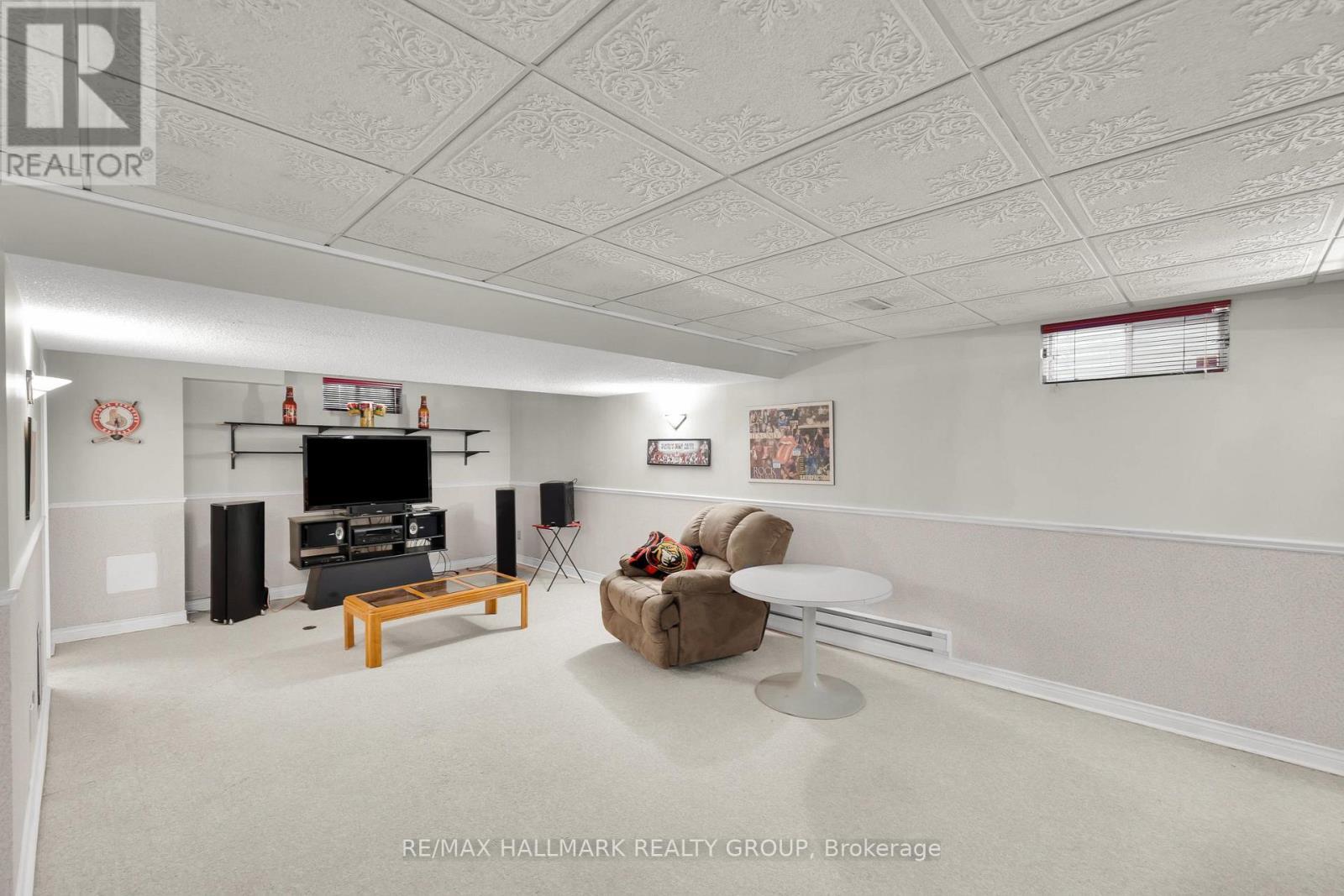 5 Ellisson Way, Ottawa, ON - Indoor
