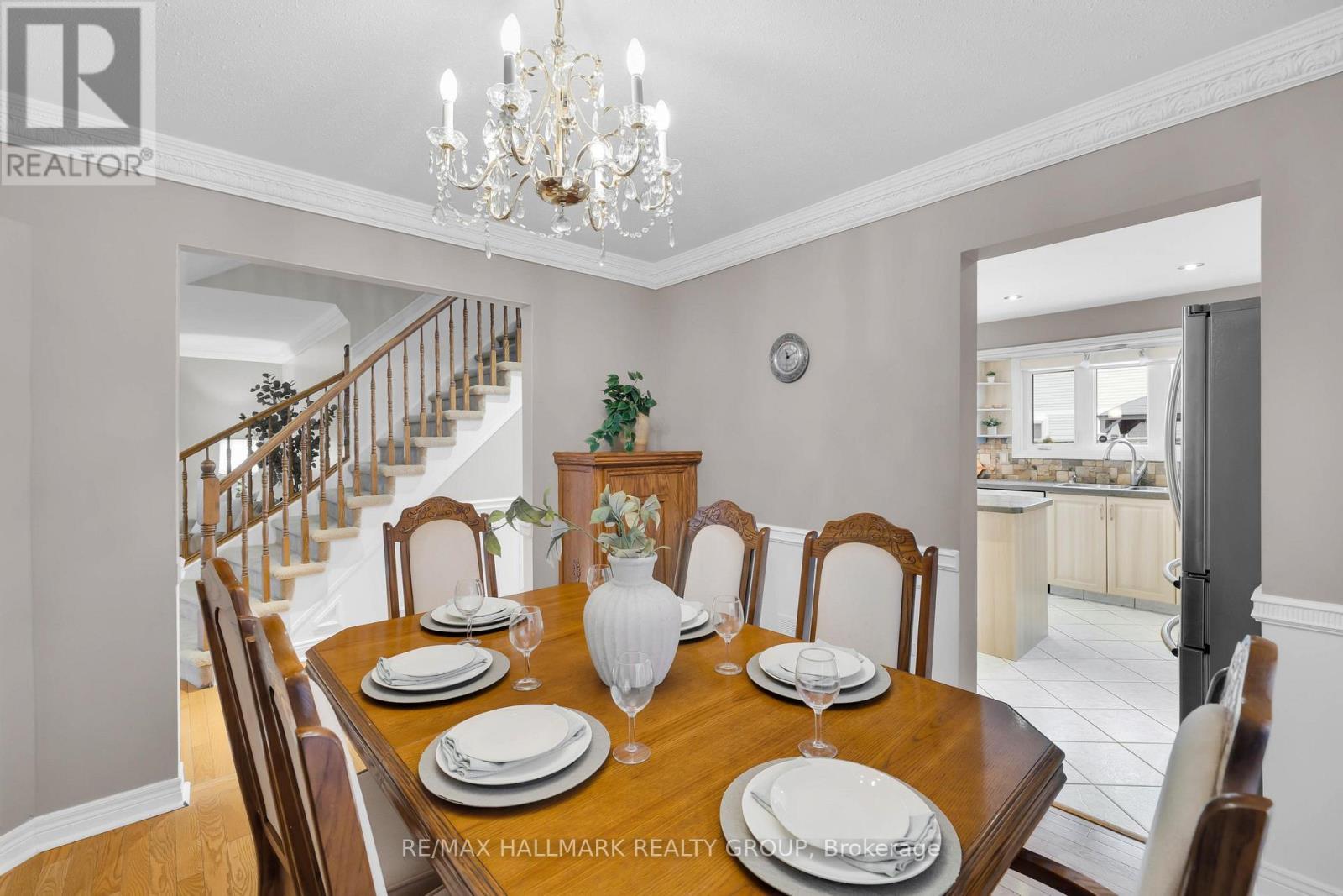 5 Ellisson Way, Ottawa, ON - Indoor Photo Showing Dining Room