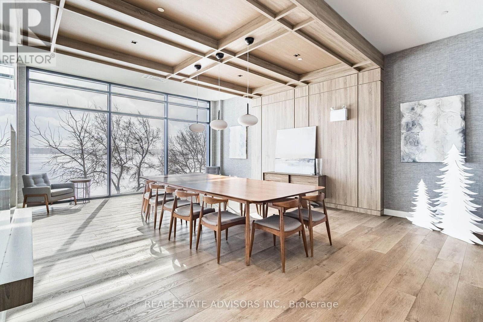 522 - 185 Dunlop Street E, Barrie, ON - Indoor Photo Showing Dining Room
