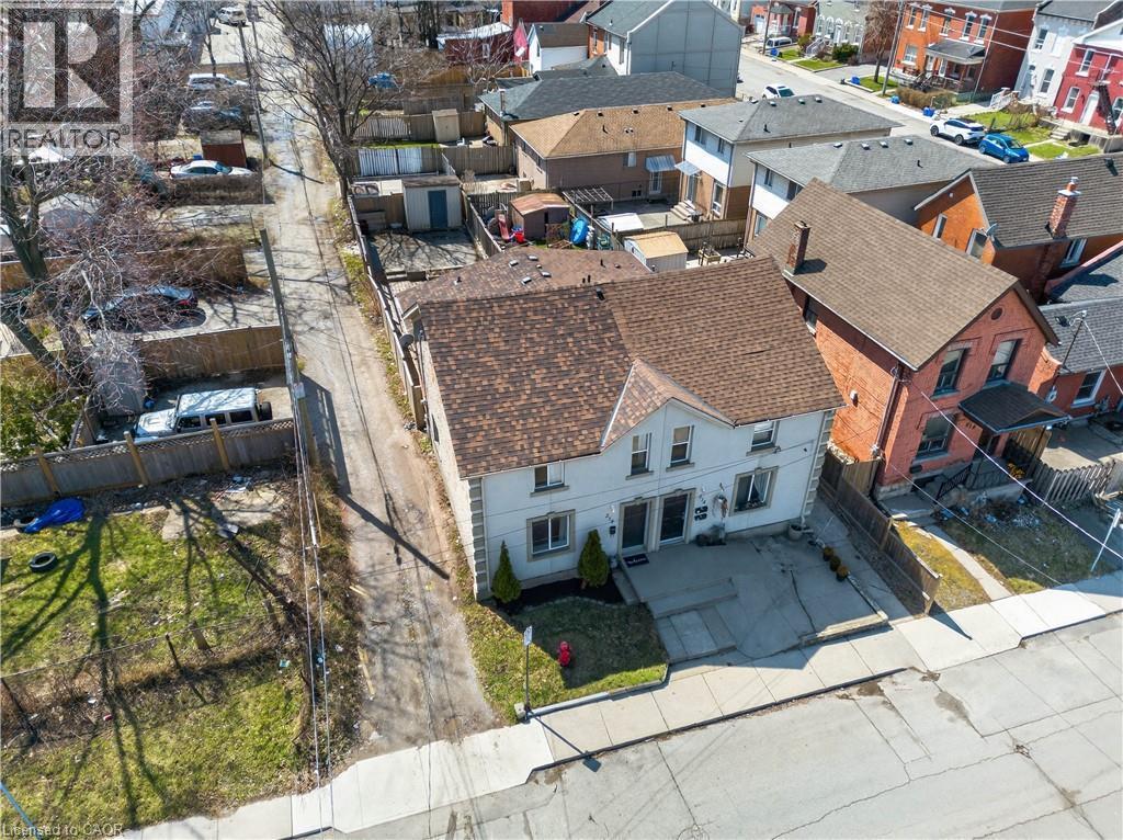 Drone / aerial view - 216 Robert Street, Hamilton, ON - Outdoor