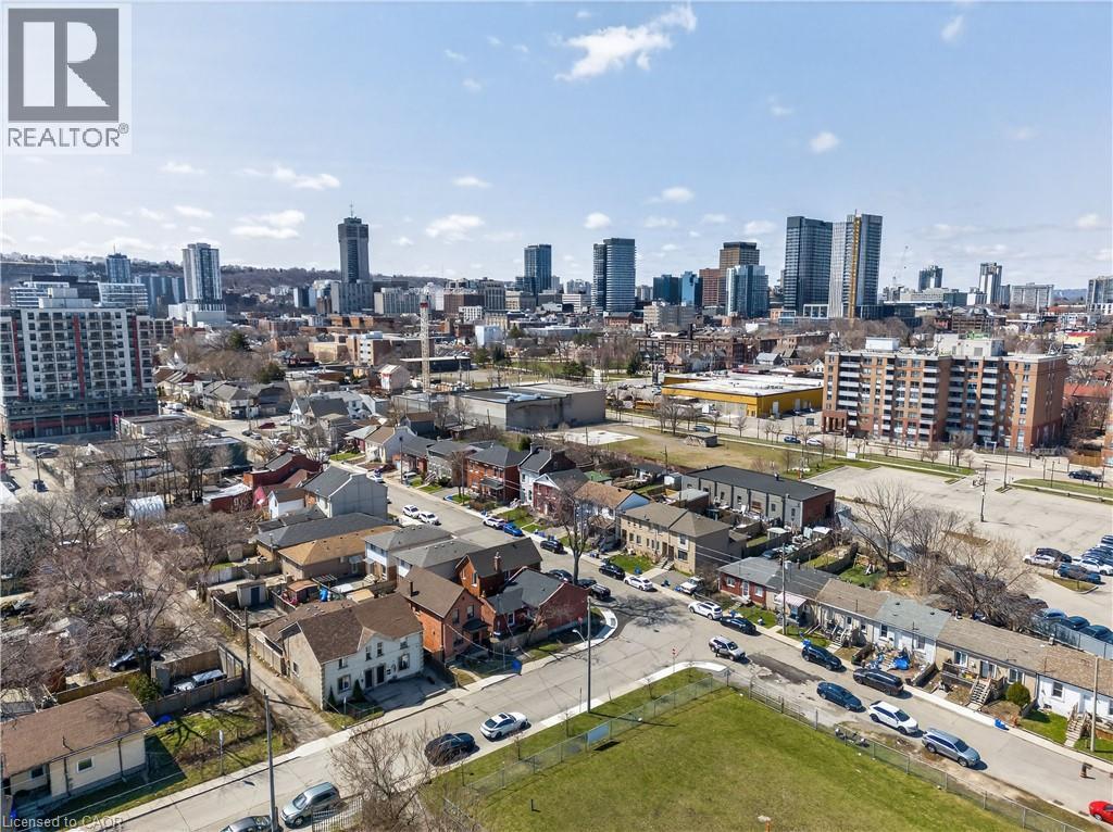 Aerial view of city skyline - 216 Robert Street, Hamilton, ON - Outdoor With View