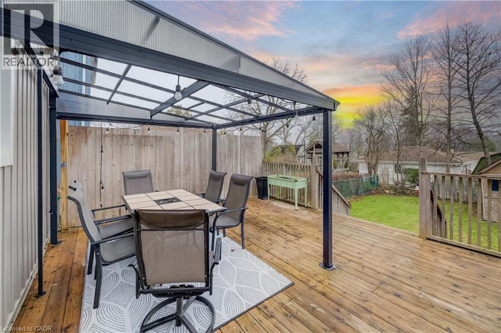 25 John Street, Cambridge, ON - Outdoor With Deck Patio Veranda With Exterior