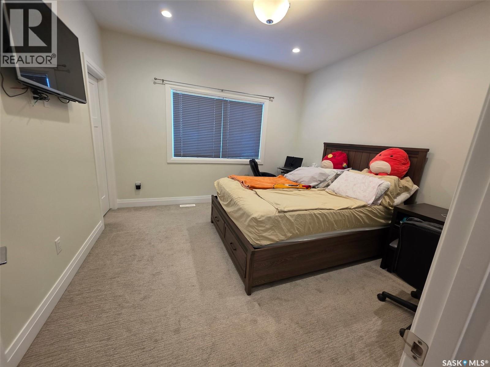 4118 Diefenbaker Drive, Saskatoon, SK - Indoor Photo Showing Bedroom