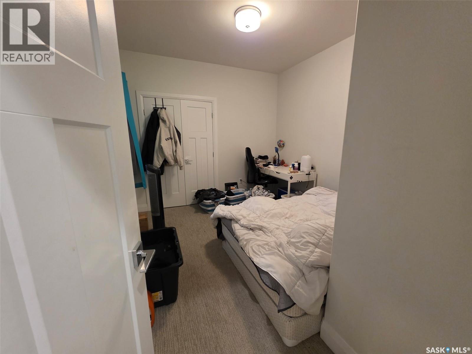 4118 Diefenbaker Drive, Saskatoon, SK - Indoor