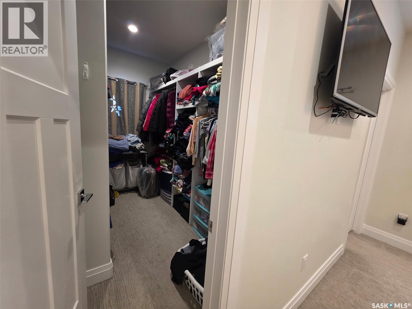 4118 Diefenbaker Drive, Saskatoon, SK - Indoor With Storage
