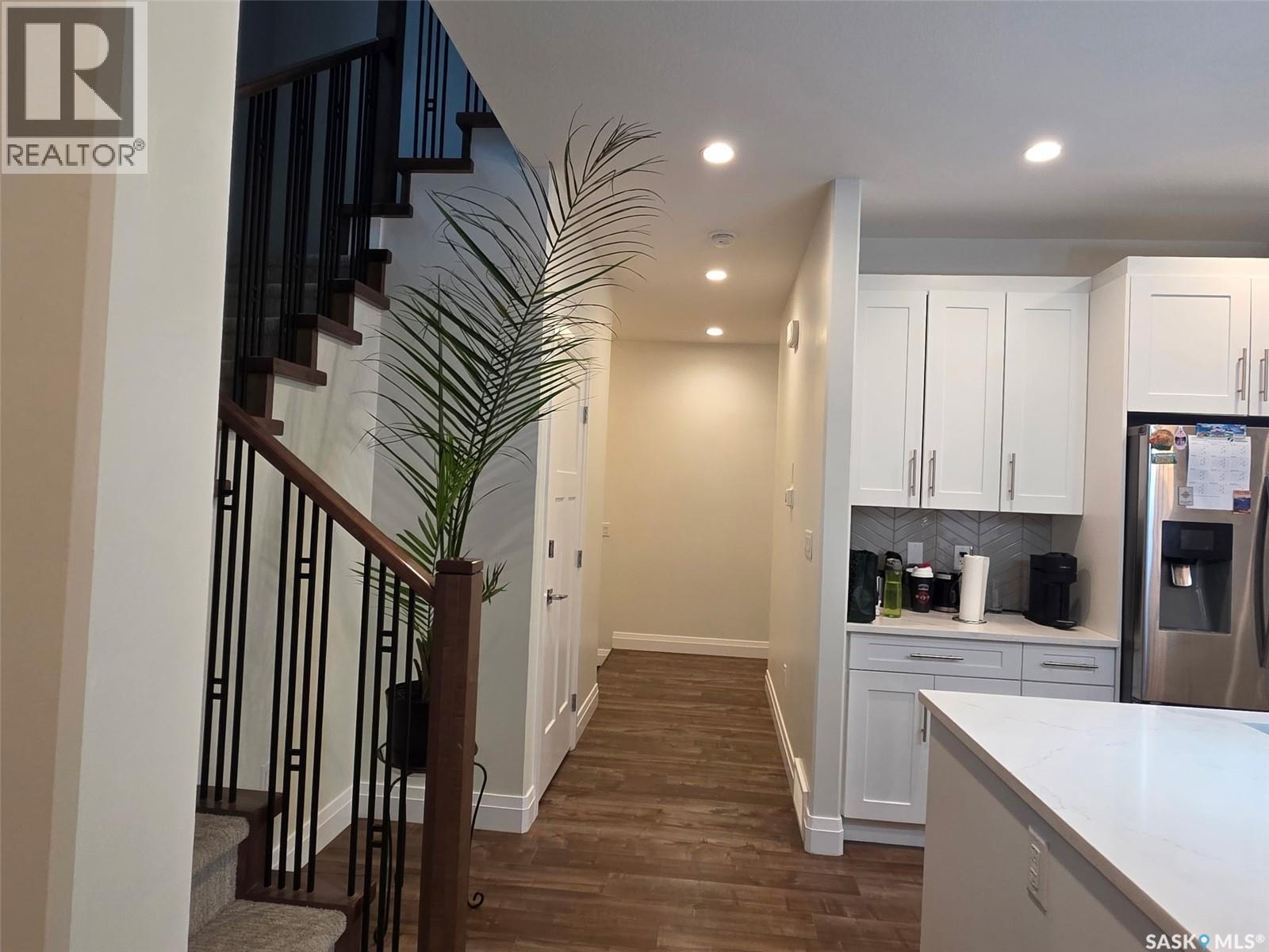 4118 Diefenbaker Drive, Saskatoon, SK - Indoor