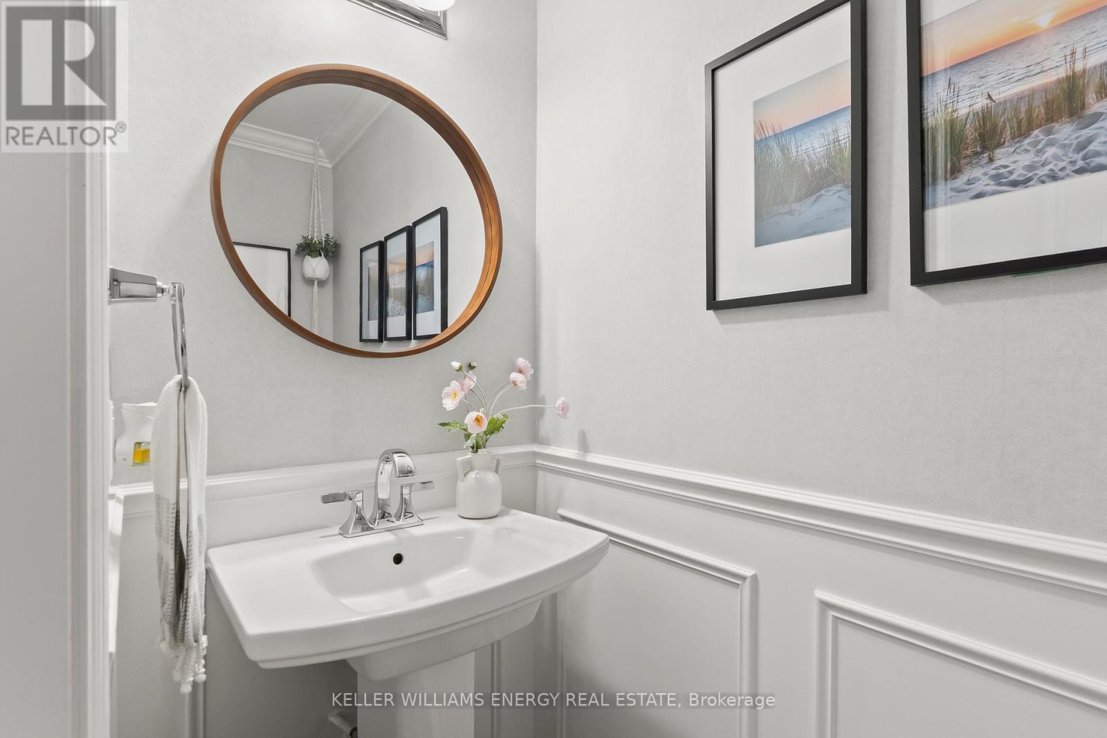 33 Tabaret Crescent, Oshawa (Windfields), ON - Indoor Photo Showing Bathroom