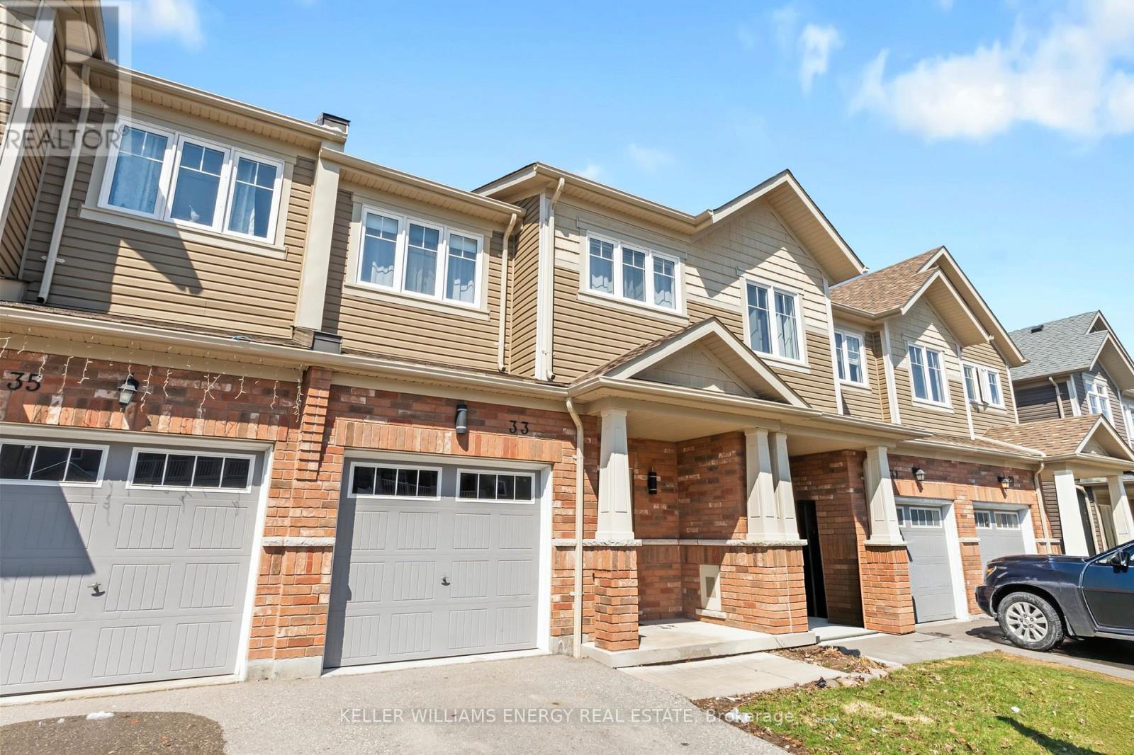 33 Tabaret Crescent, Oshawa (Windfields), ON - Outdoor With Facade