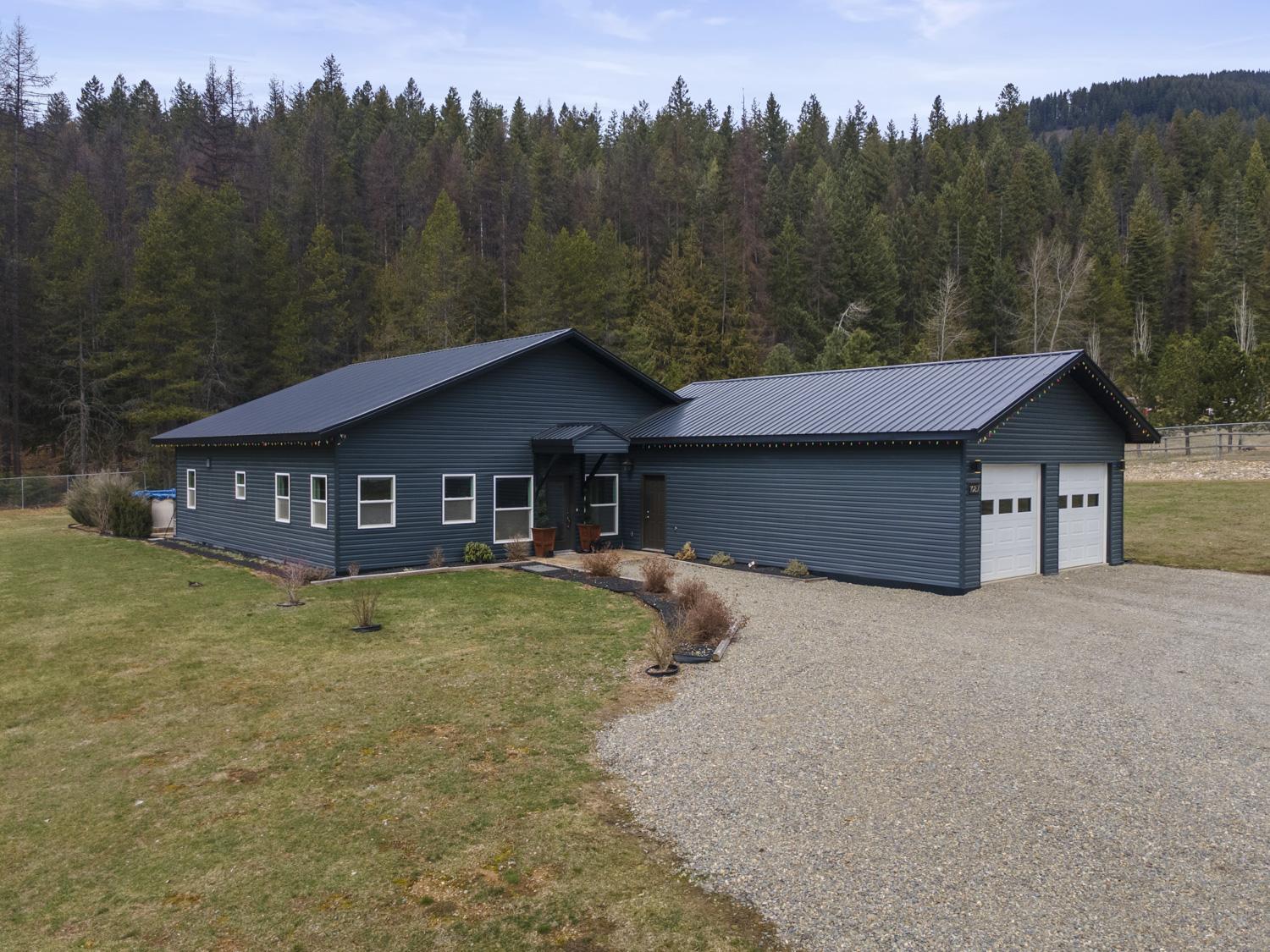 1087 Bear Brook Road, Arrow Creek, BC - Outdoor