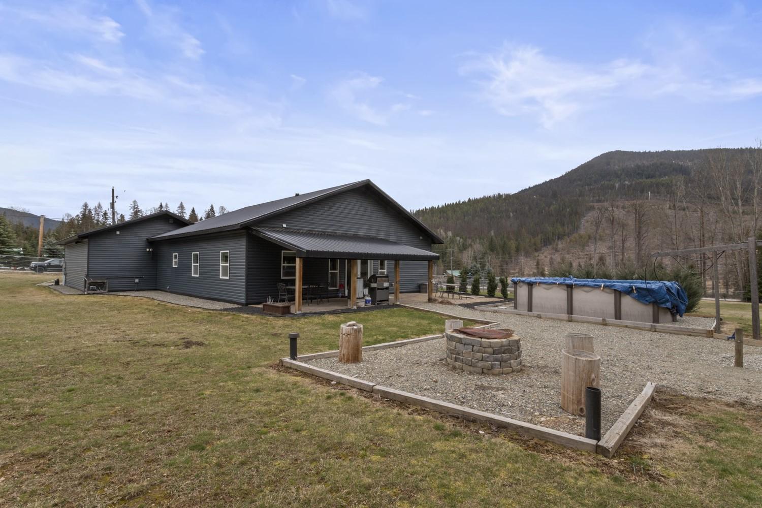 1087 Bear Brook Road, Arrow Creek, BC - Outdoor
