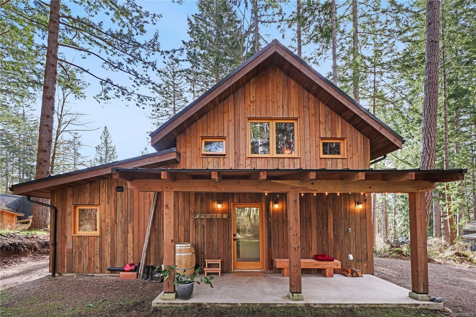 2138 Left Rd, Courtenay, BC